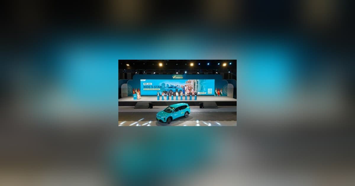 Green SM Launches Fully Electric Taxi Service in India with Green SM Limo