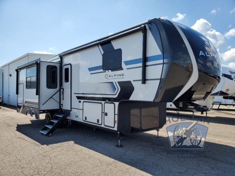 Holman RV Expands Inventory with Keystone Avalanche Models and Financing Options in Ohio
