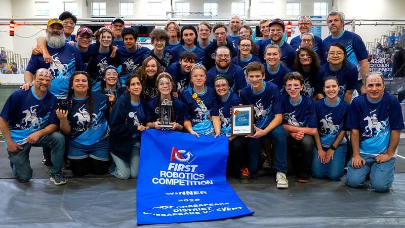 Behl Orthodontics-Sponsored FRC Team 122 Wins First Blue Banner in Eight Years